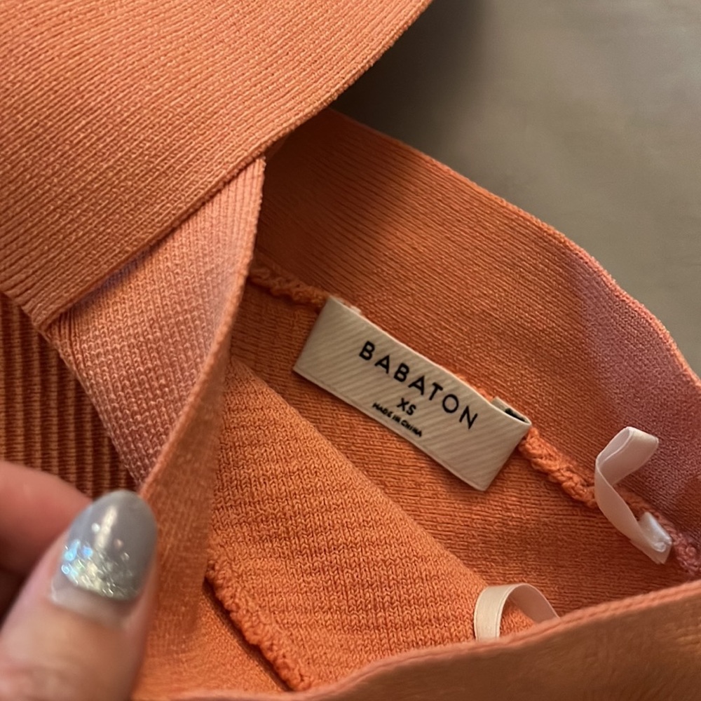 Aritzia babaton sculpt knit crisscross tank - Picture 3 of 4